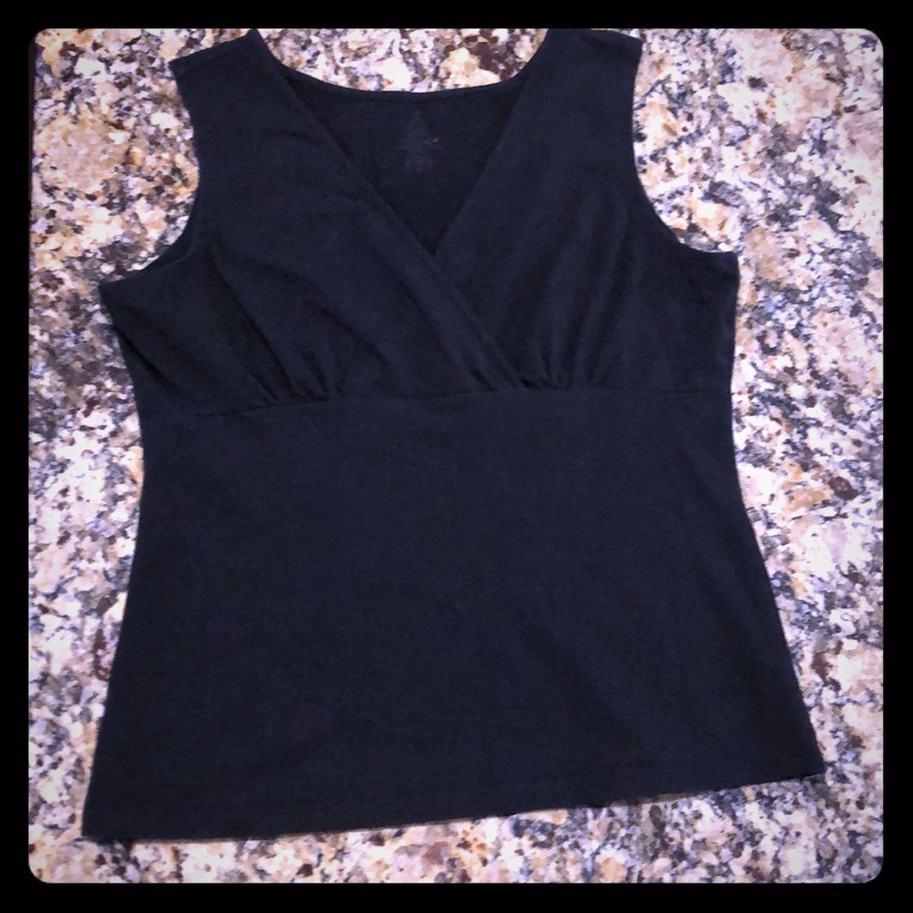 💪🏻🏋️Women’s Reebok Criss-Cross Tank